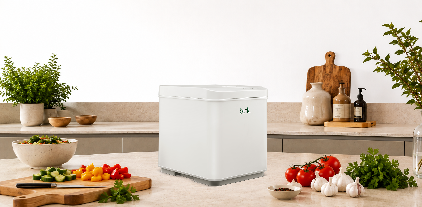 <span>Your kitchen food waste,</span>
handled before you go to bed.